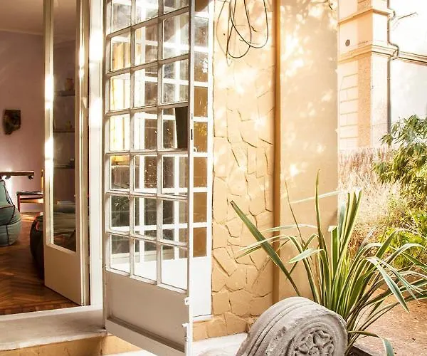 Urban Jungle * בולוניה