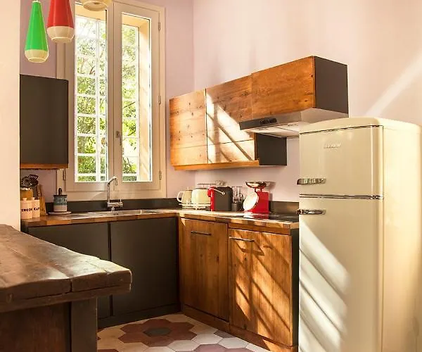 Urban Jungle * بولونيا