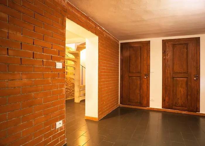 Urban Jungle * בולוניה